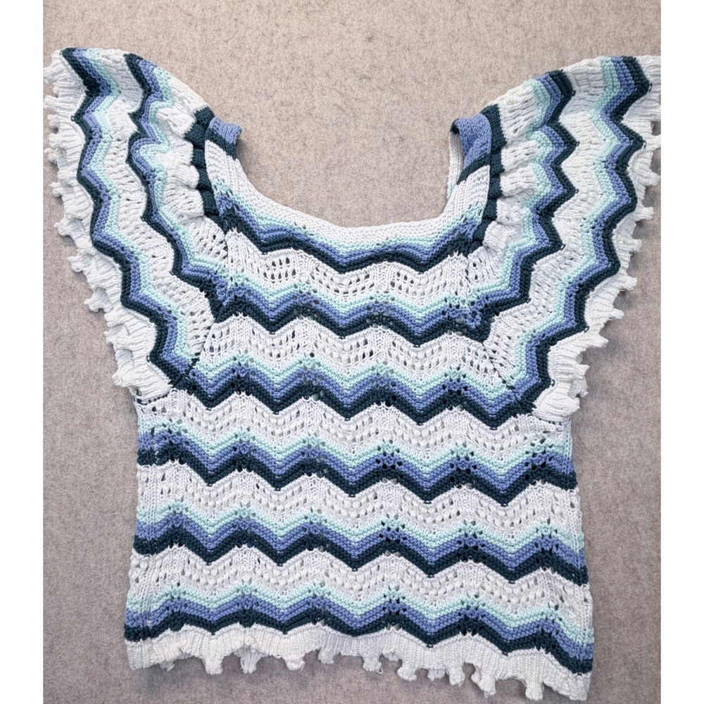 Entro Crochet Cardigan Womens Small Blue White Chevron Ruffle
Knit Boho - Picture 4 of 8